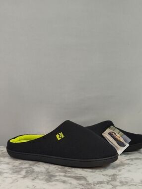RockDove Men Size 11/12  Two-Tone Memory Foam Slipper Black Lime Slip On NWT